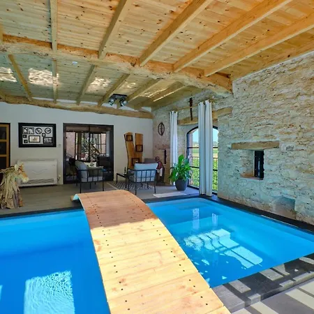 Luxe Pour 2 Avec Piscine Intérieure Privee - Terrasse Et De Golf * Alzonne