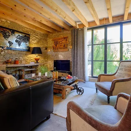 Feriehus Sejour Luxe Pour Couple Avec Piscine Interieure Terrasse Prive De Golf Alzonne