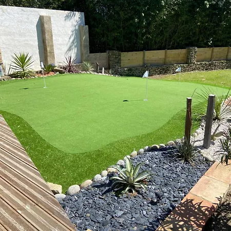 Sejour Luxe Pour Couple Avec Piscine Interieure Terrasse Prive De Golf