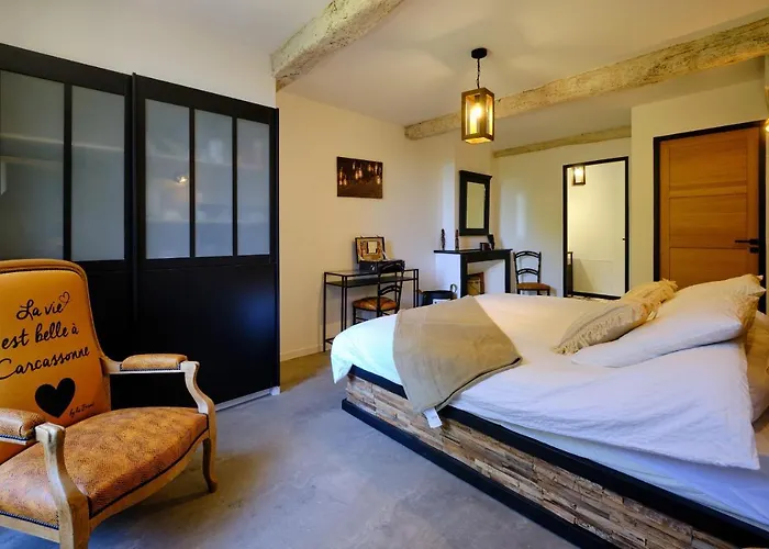 Сasa de vacaciones GITE de L'ATELIER LOFT INDUSTRIEL CLIMATISE PISCINE INTERIEURE PRIVEE TERRASSE