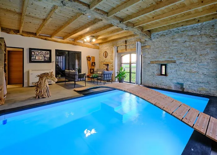 Sejour Luxe Pour 2 Avec Piscine Interieure Privee - Terrasse Et De Golf * Alzonne